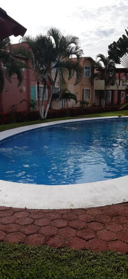 Casa Con Alberca Ixtapa Zihuatanejo Villa Eksteriør billede
